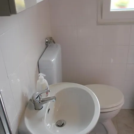 And With Parking Space - 24373 Πανσιόν 3*