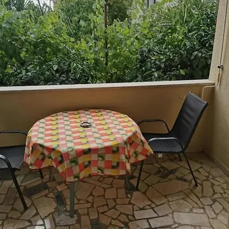 And With Parking Space - 24373 Guest house