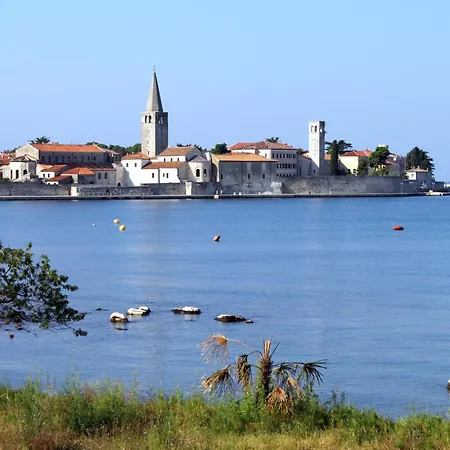 And With Parking Space - 24373 Πανσιόν